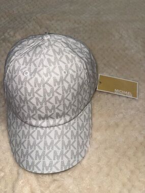 Michael Kors White & Light Gray MK Monogram Cap NWT